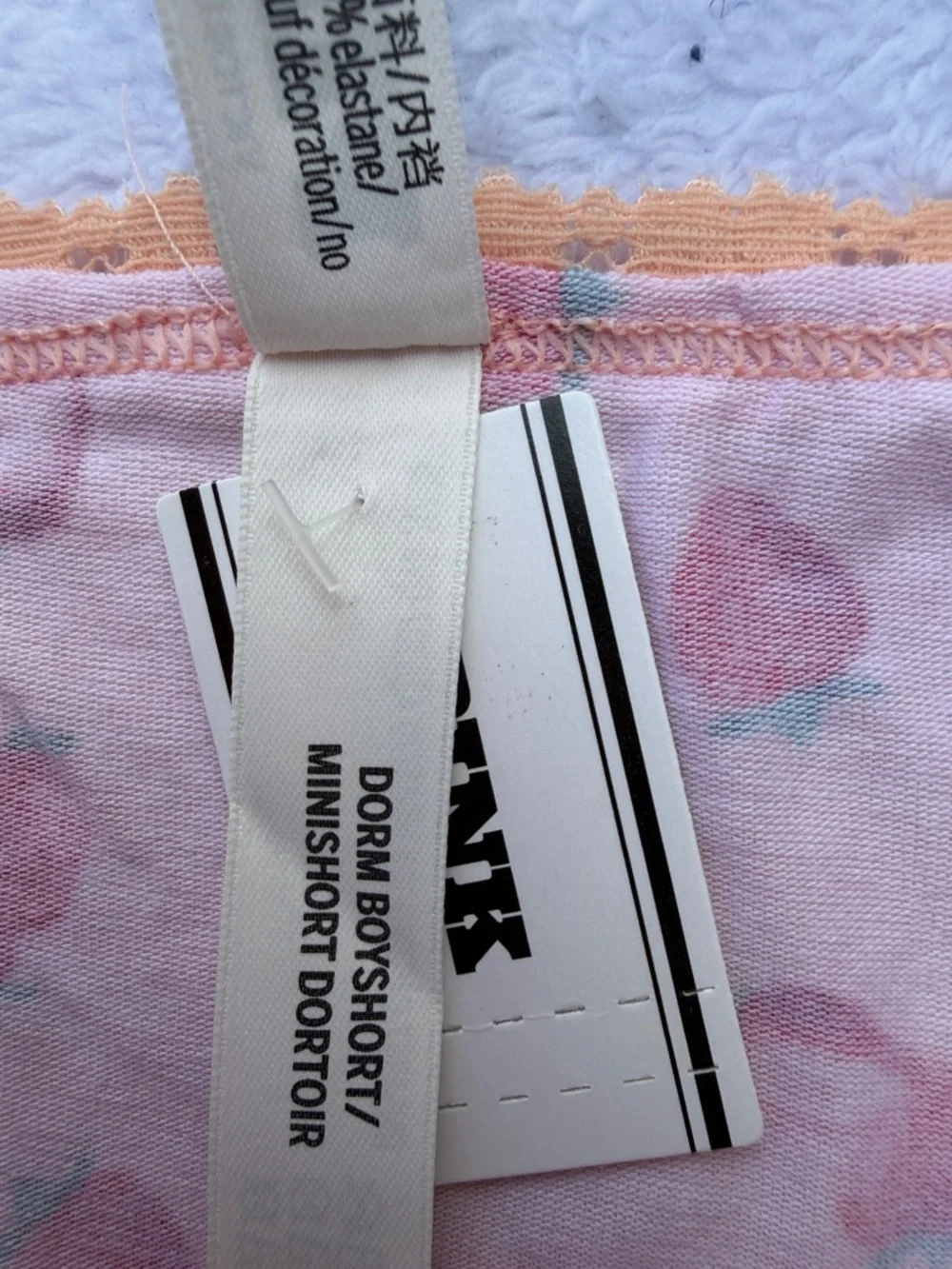 PINK Victoria's Secret Peach Strawberry Print Boyshorts - Picture 2 of 4